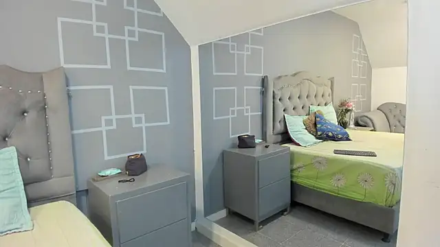 AliceBlackx online show from 10.29.25