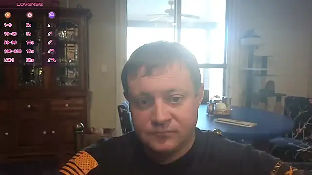 Snapshot of slickquickie2 chatting on 07.21.26 slickquickie2 online show from 07.21.26