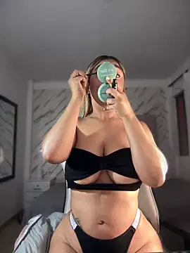 ChannelConnor  online show from 09.26.25