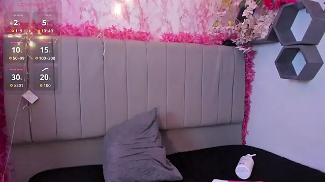 Scarlett21   online show from 04.28.26