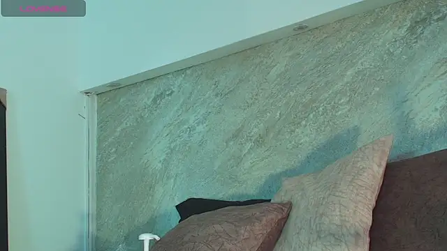 Dixie grey1 online show from 04.04.26