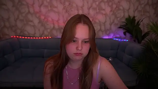 CrystallPaws online show from 10.13.25