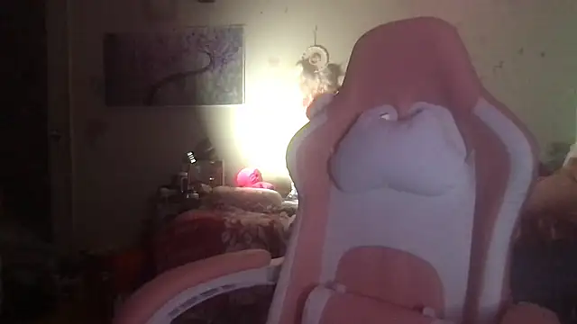 nekowaifuuu online show from 09.24.25