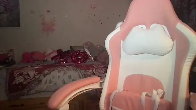 nekowaifuuu online show from 09.28.25