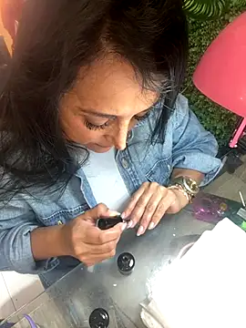 Snapshot of hotadhara01 chatting on 10.14.25 hotadhara01 online show from 10.14.25