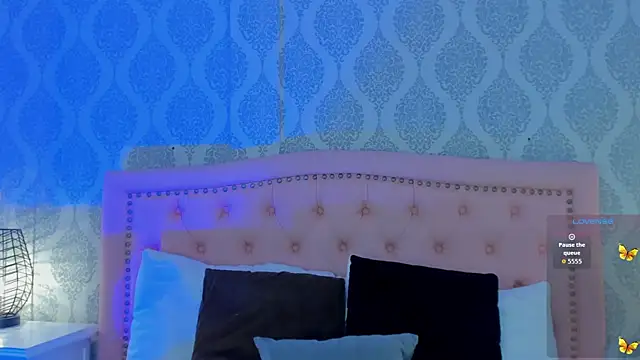 OnlyGia online show from 09.22.25