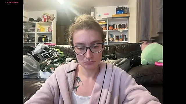 harleyblair online show from 12.16.25