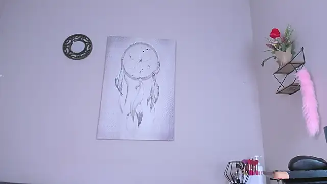 Nina sophia   online show from 09.12.25