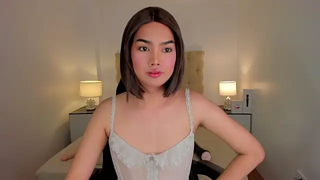 lovableXnaughty lily online show from 11.17.25