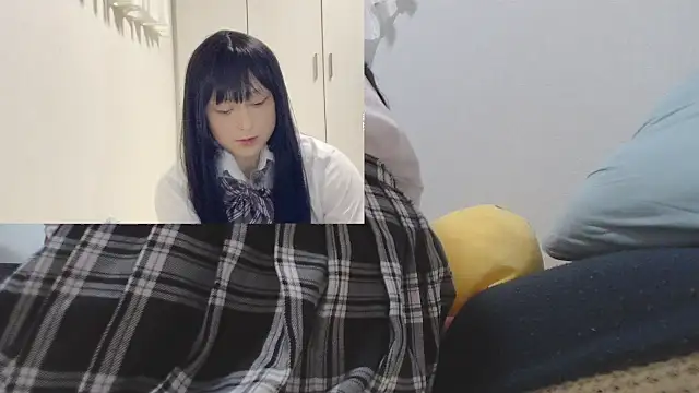 Snapshot of Mia032 chatting on 09.21.25 Mia032 online show from 09.21.25