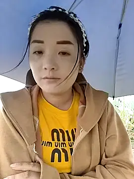 Snapshot of asian_2k chatting on 09.26.25 asian 2k online show from 09.26.25