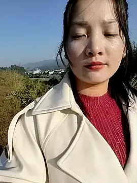 Snapshot of asian_2k chatting on 11.28.25 asian 2k online show from 11.28.25