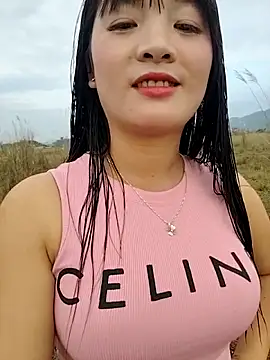 Snapshot of asian_2k chatting on 12.14.25 asian 2k online show from 12.14.25