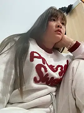 Snapshot of asian_2k chatting on 02.01.26 asian 2k online show from 02.01.26