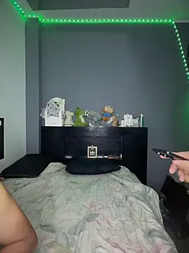 Kailertwink online show from 03.06.26