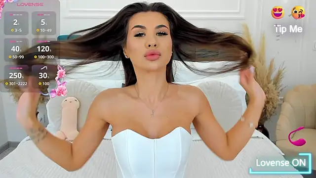 MonCarla online show from 11.28.25