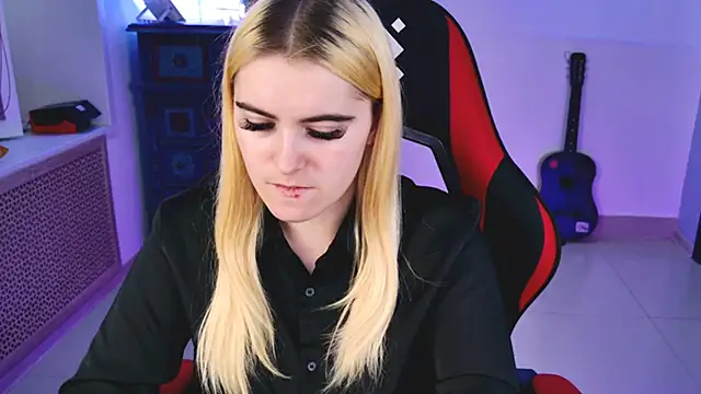 Stef Nicks online show from 09.18.25