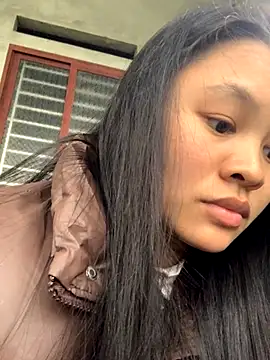 NhuFox online show from 12.04.25