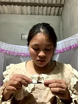 NhuFox online show from 01.10.26