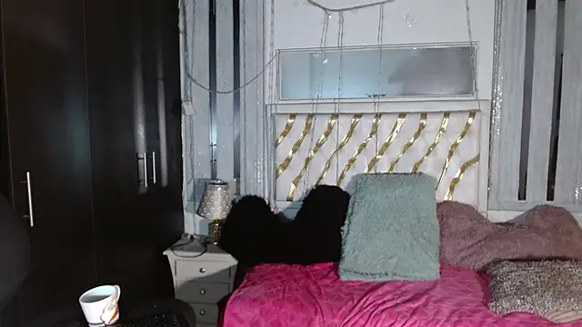 julieta sweet  online show from 09.16.25