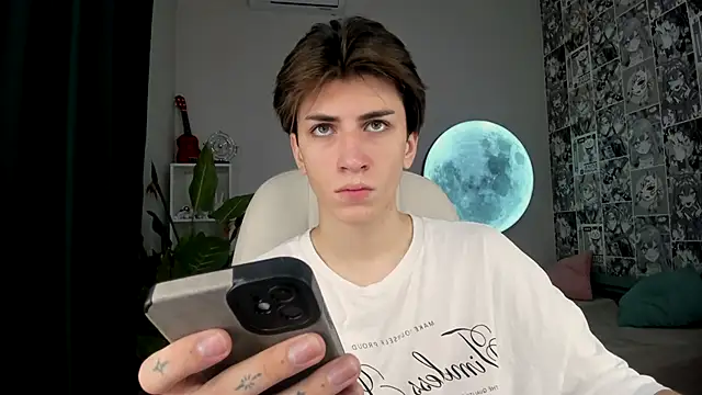 Oliver Starboy online show from 09.12.25