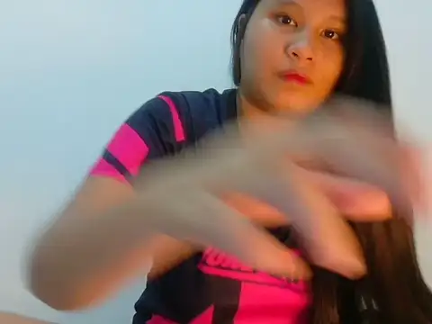 wildasianbigboobs online show from 11.15.25