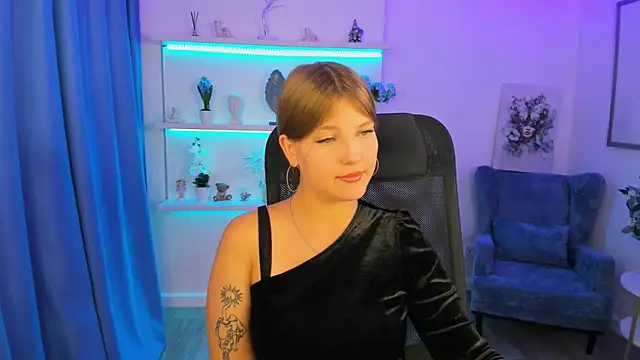 SaraMayki online show from 09.13.25