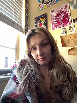 Snapshot of AutumnTides chatting on 02.23.26 AutumnTides online show from 02.23.26