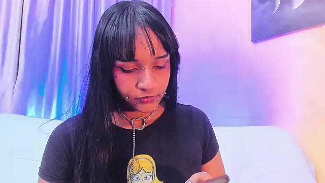 Saraa Graham online show from 10.21.25