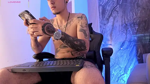 ReyBigx online show from 09.11.25