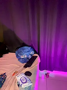 Lady Dirty444 online show from 10.13.25