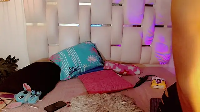 Lady Dirty444 online show from 12.17.25