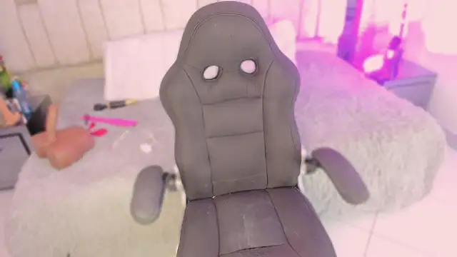 Samarafernandez online show from 09.20.25