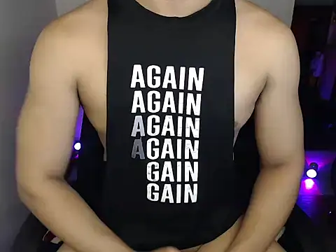 Snapshot of Hot_Muscle69 chatting on 07.11.26 Hot Muscle69 online show from 07.11.26
