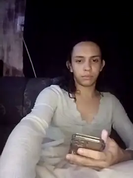 Snapshot of LunaMell chatting on 10.07.25 LunaMell online show from 10.07.25