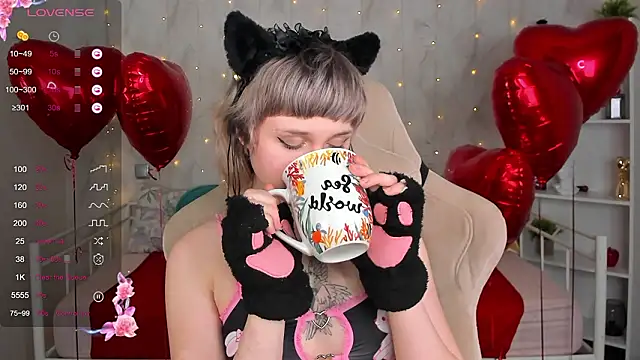 Tori Cutie online show from 02.08.26