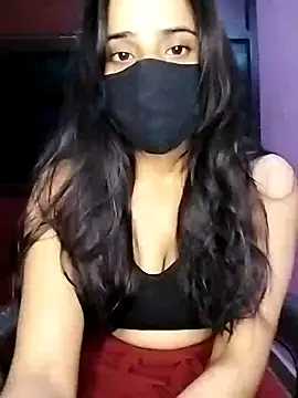 Snapshot of Amisha2 chatting on 12.18.25 Amisha2 online show from 12.18.25