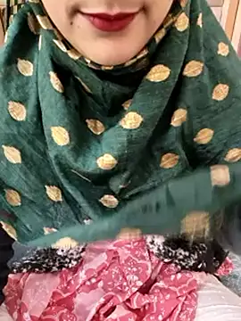 Snapshot of Indian-Aleena chatting on 02.15.26 Indian-Aleena online show from 02.15.26