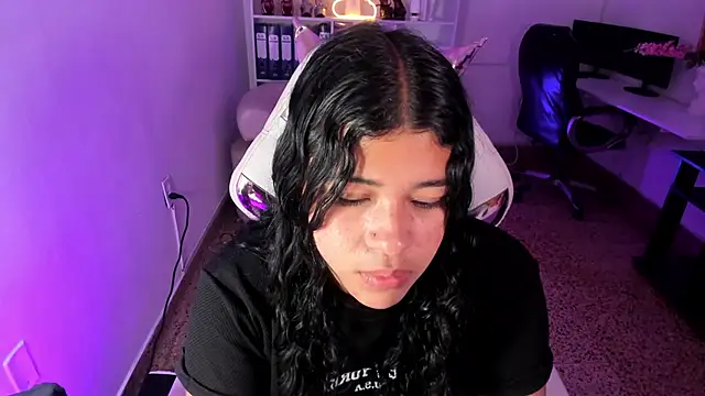 Ivy nt online show from 10.09.25