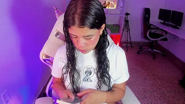 Ivy nt online show from 11.14.25