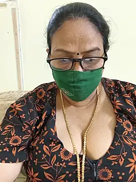 Snapshot of heera-rani chatting on 06.09.26 heera-rani online show from 06.09.26