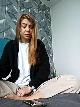 Hyupobigih online show from 10.10.25