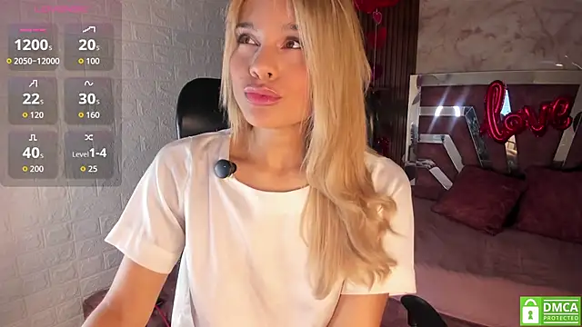 Snapshot of hot_cupid01 chatting on 02.27.26 hot cupid01 online show from 02.27.26