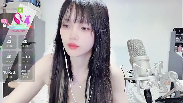 twlilybae online show from 11.16.25