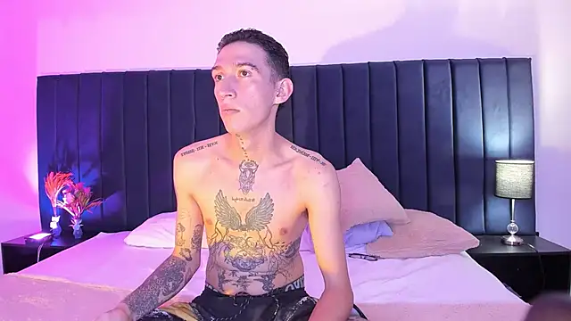 dominik thompson777 online show from 09.27.25