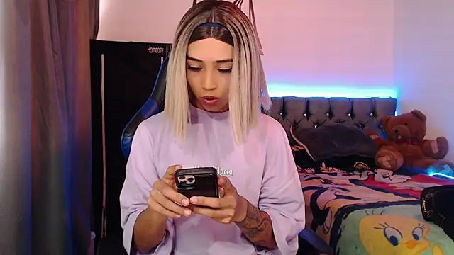 Sweet-Cris online show from 10.29.25