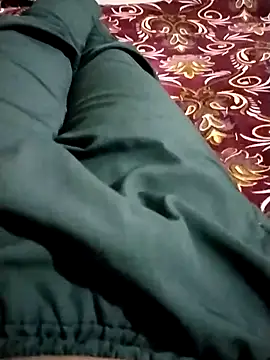 Snapshot of hunk28_6 chatting on 10.24.25 hunk28 6 online show from 10.24.25