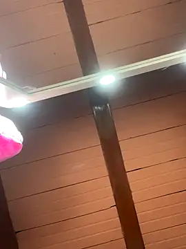 Rachellcooperrr online show from 12.15.25