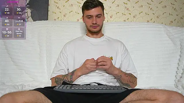 johnstoneisland online show from 07.08.26