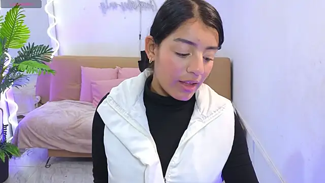 Lalalutsy tay online show from 10.18.25